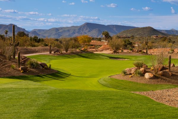 Golf Course Groundskeeping in Melbourne